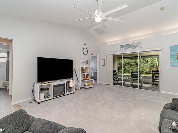 4th image of 3398 Sabal Springs Blvd