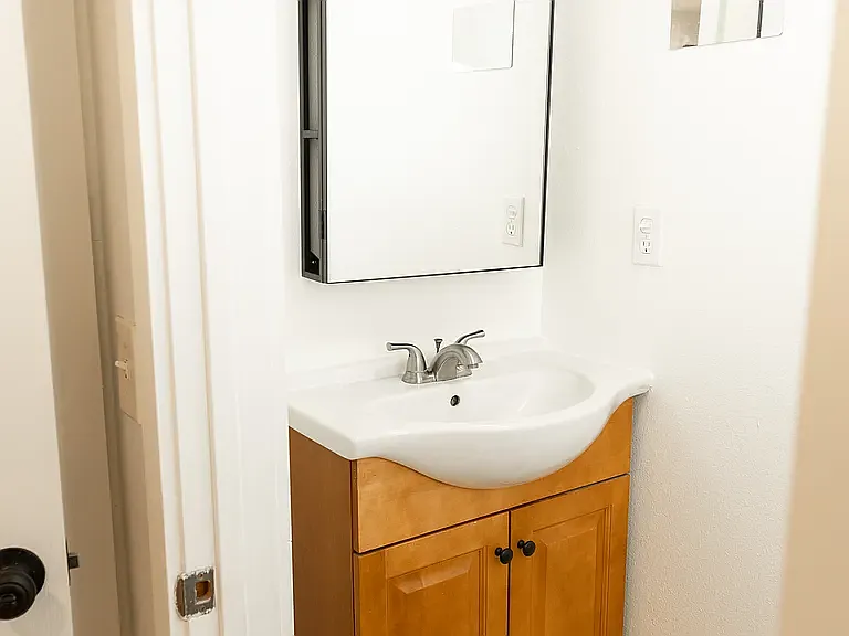 8005 SW Barbur Blvd — Photo 8