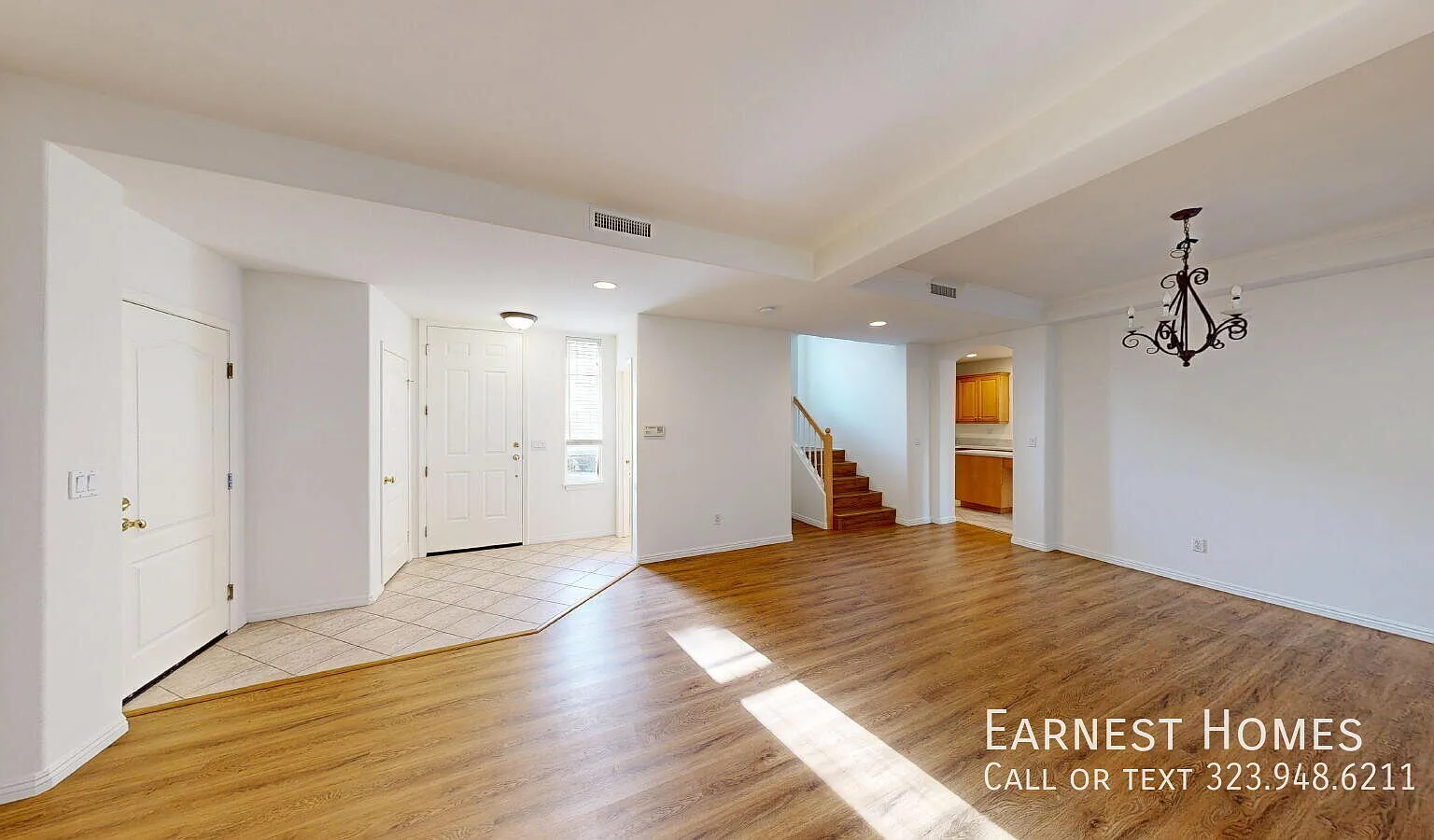 Spacious 4-Bedroom Townhome with Private Yard and 2-Car Garage — Photo 3
