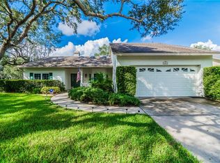 11 Friendship Ct, Safety Harbor, FL 34695