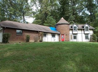 110 Robinhood Rd, Vicksburg, MS 39180