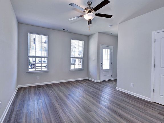 5th image of 1501 Auckland Ct