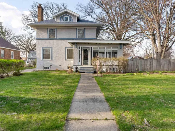 1116 E High St, Davenport, IA 52803