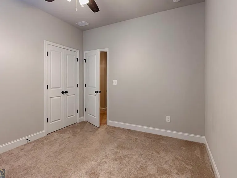 3312 Sangster Way — Photo 10