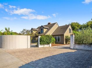 2510 W Warner Ave, Santa Ana, CA 92704
