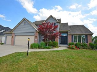 10133 Bitterroot Dr, Fort Wayne, IN 46804