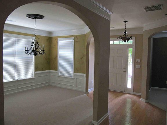 3rd image of 4137 Kingsley Park Ct