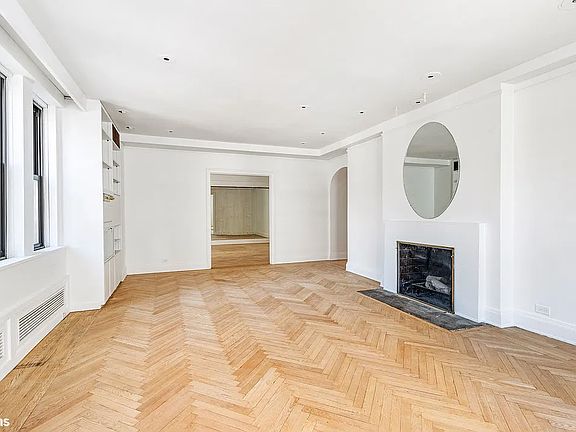 4th image of 40 E 88th St #9E