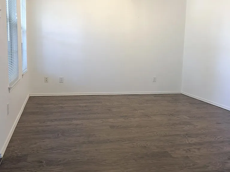 9113 Couples Dr — Photo 9