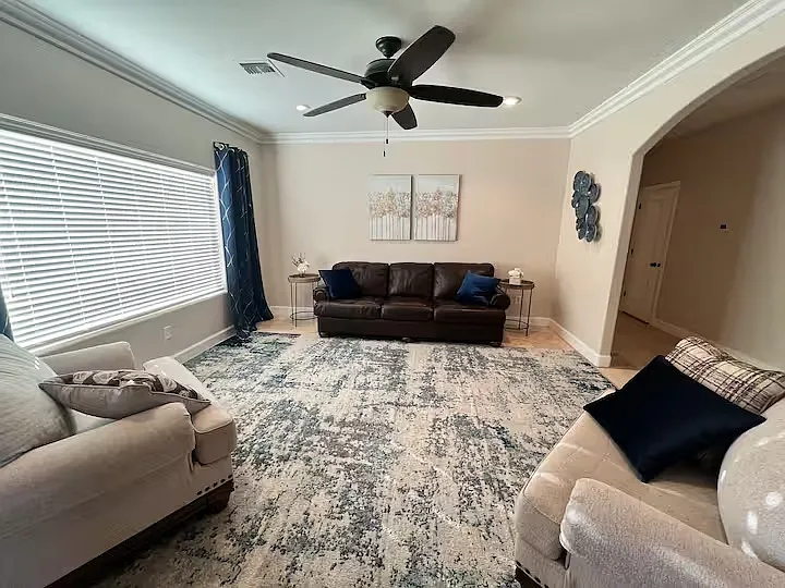 760 E Amber Ridge Rd — Photo 4