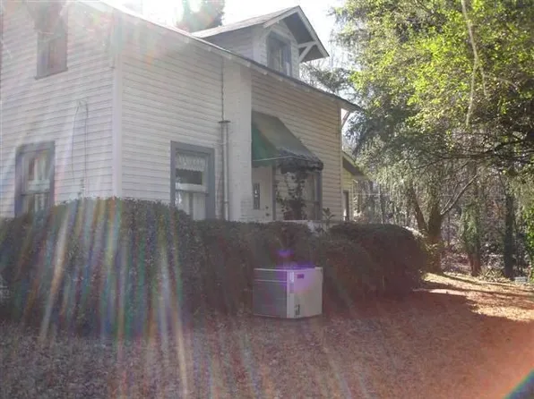 350 Holley St, Demorest, GA 30535