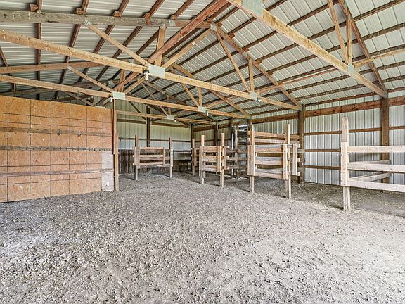 4th image of 5214 S 190th Road
