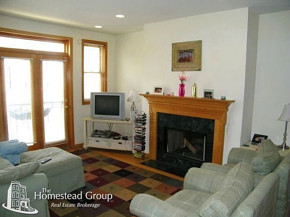 2nd image of 3117 N Damen Ave #1_DUPLEX