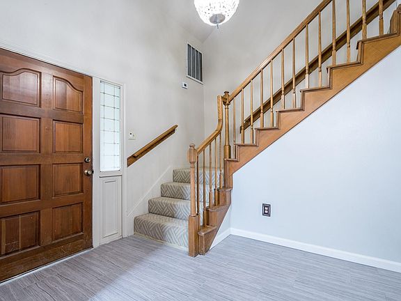 3rd image of 8330 Silver Shadows Ln