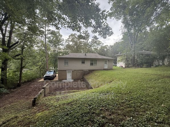 1353 5th Pl NW