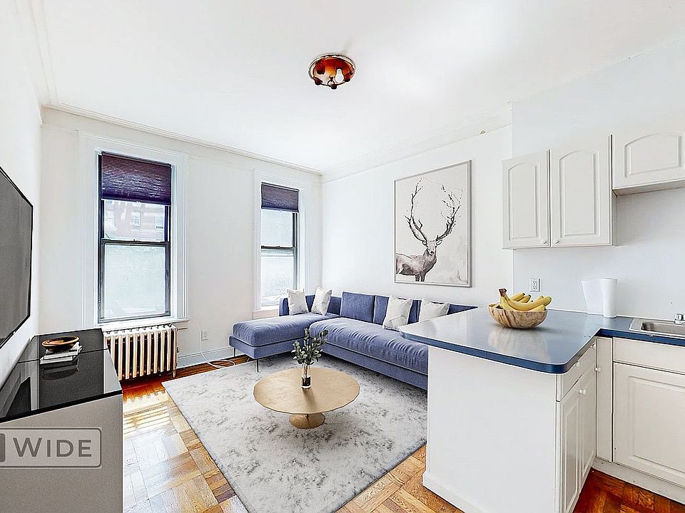 1st image of 1405 2nd Ave #2