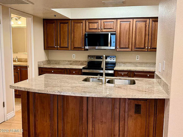 100 E Fillmore St #114 — Photo 7