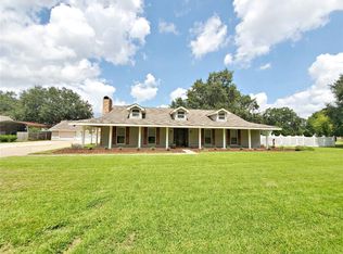 172 Rue Acadian, Belle Chasse, LA 70037