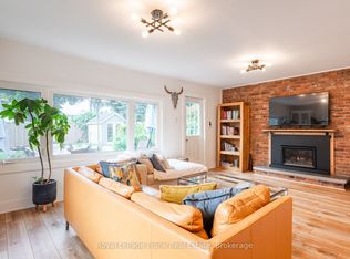 6254 Russell St, Niagara Falls, ON L2J1P1