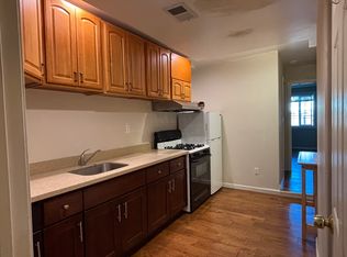 1477 26th Ave #B, San Francisco, CA 94122