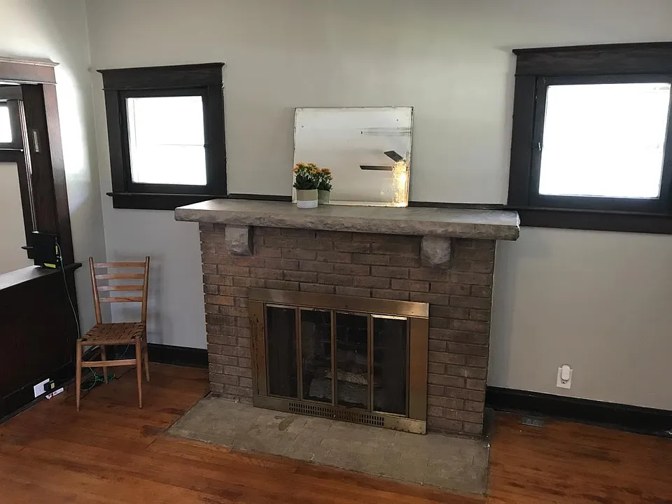 Living Rm