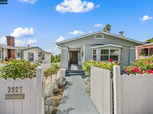 3927 Aqua Vista St, Oakland, CA 94601
