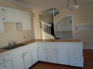 43 Fessenden St APT 2, Portland, ME 04103