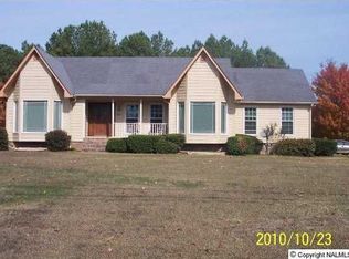 887 Pine Grove Rd, Harvest, AL 35749