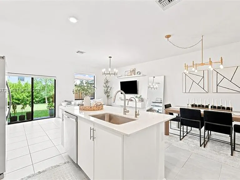 25540 SW 108th Ave — Photo 18