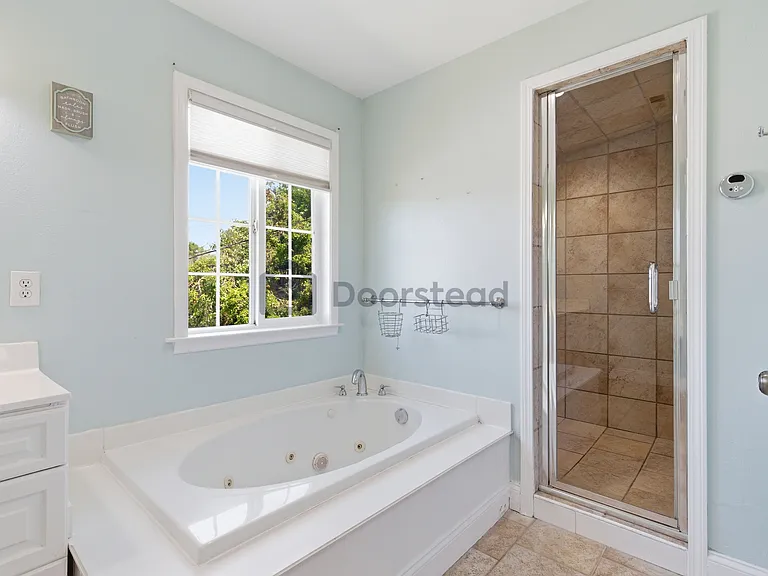 1429 Magazine St — Photo 27