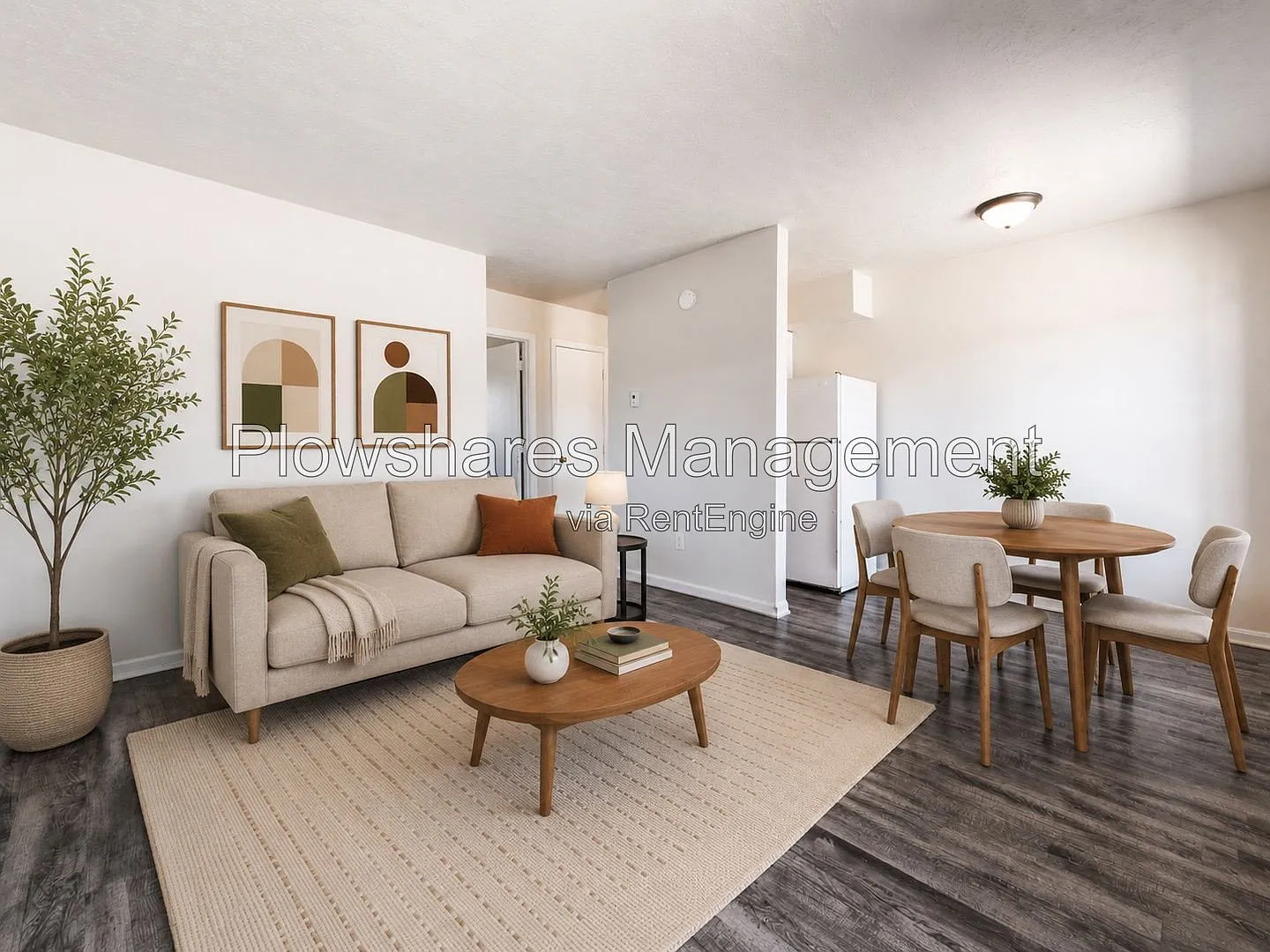 1 bed, 1.0 bath, 500 sqft, $899 — Photo 1