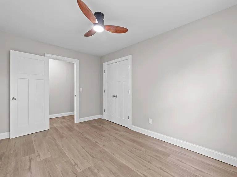 220 E 2nd St — Photo 17