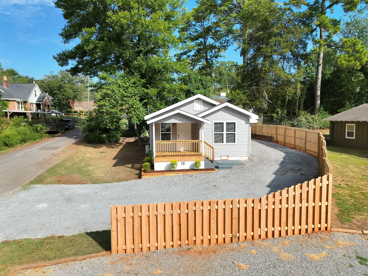 2 bed, 930 sqft, $1,500 — Photo 1