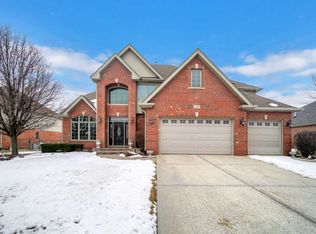 12849 Klappa Dr, Lemont, IL 60439