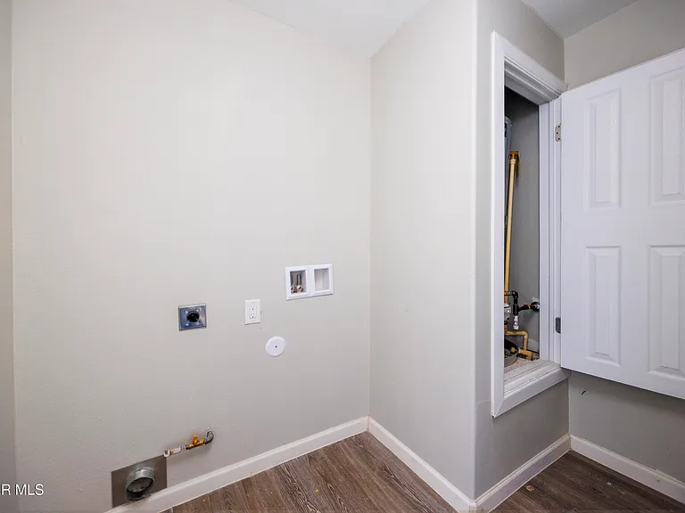 5204 Sun Valley #A-EL — Photo 7