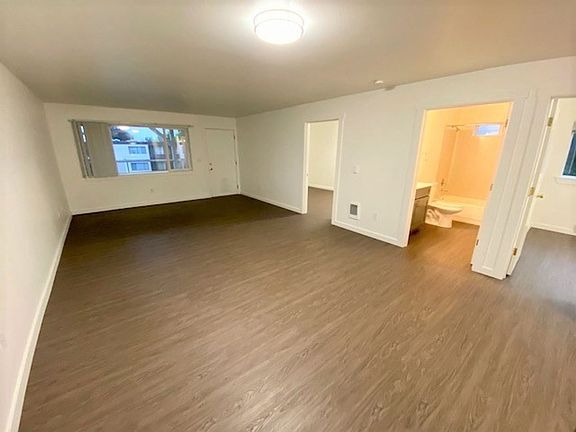 3rd image of 2113 N 107th St APT 202