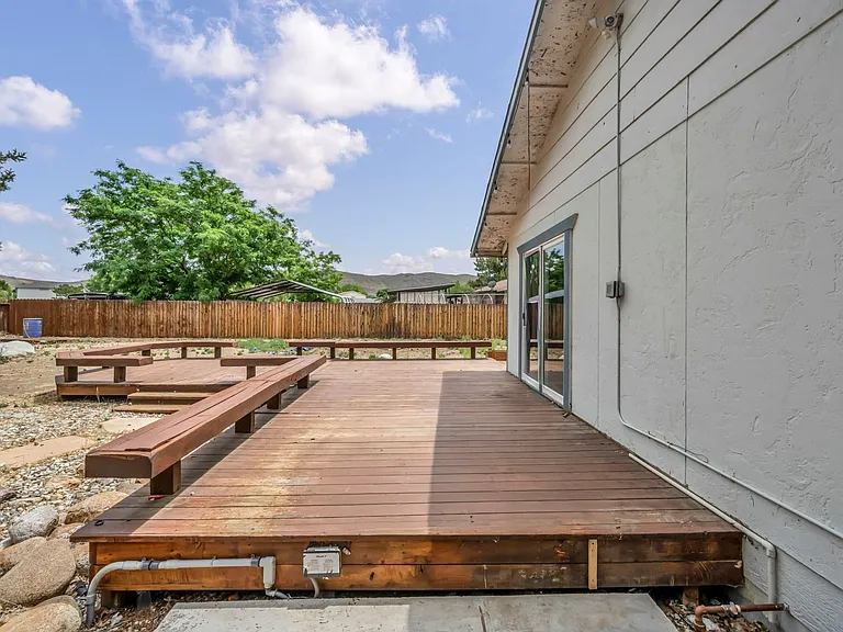 17575 Parrot Dr — Photo 26