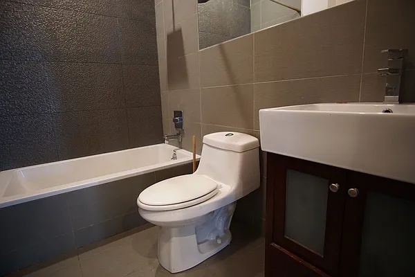 Rented by Lofts and Flats LLC | media 35