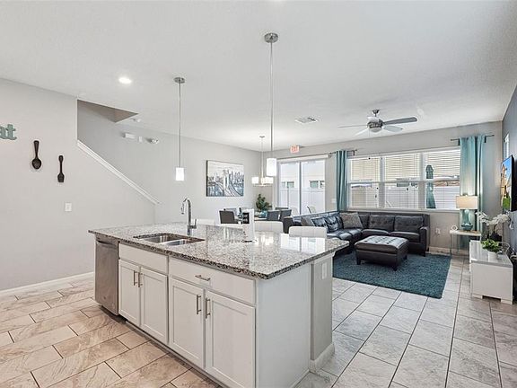 4th image of 5134 ADELAIDE DRIVE