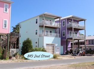 849 2nd St, Cedar Key, FL 32625