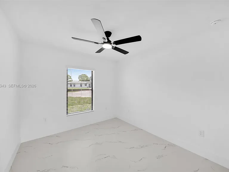 4987 Fairway Ct — Photo 8