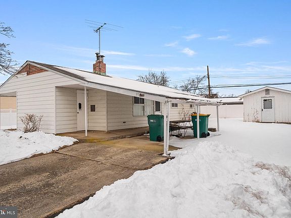 3rd image of 57 Palm Ln