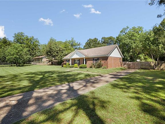 3rd image of 5116 Old Citronelle Hwy