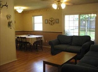 2124 Shady Grove Dr, Bedford, TX 76021