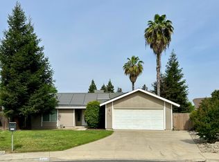 3030 W Orchard Avenue, Visalia, CA