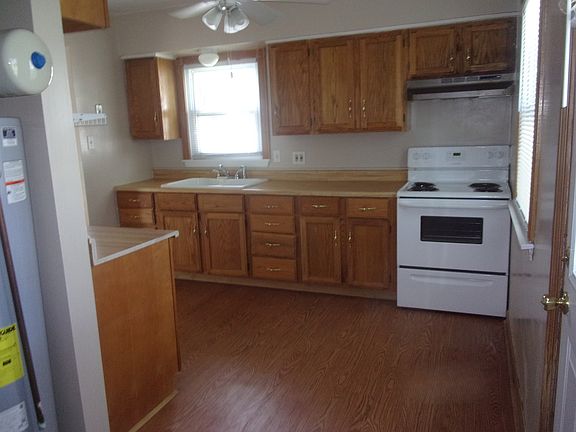 4th image of 1235 Anderson Rd