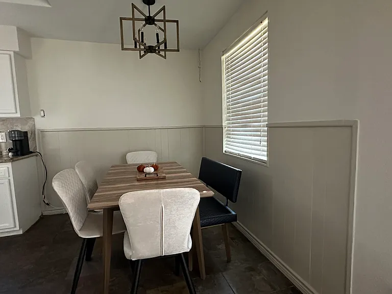 11723 Hillcroft St — Photo 3