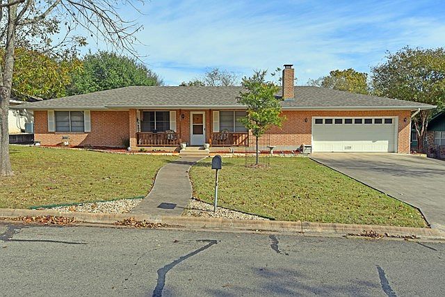 1st image of 209 Wild Timber Dr