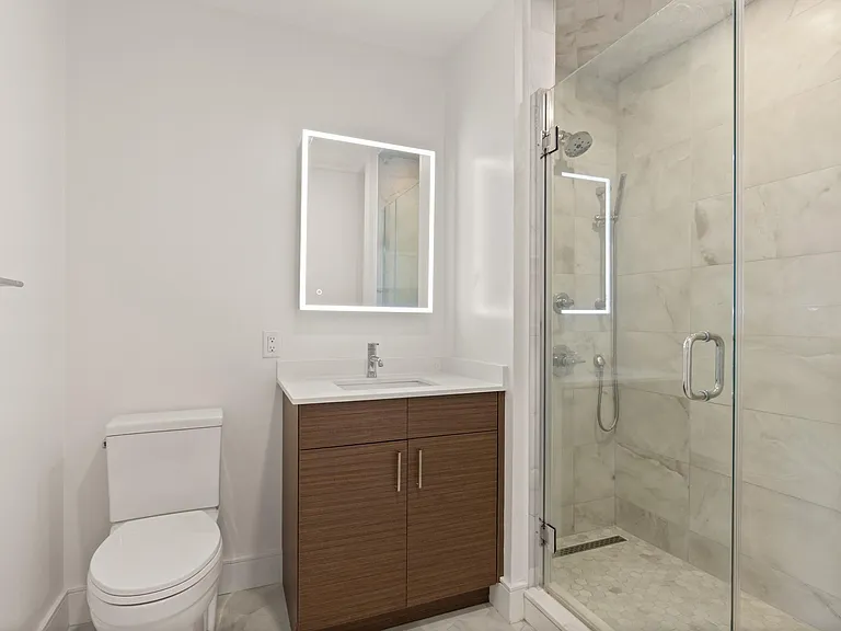 1950 Washington St #2G — Photo 13