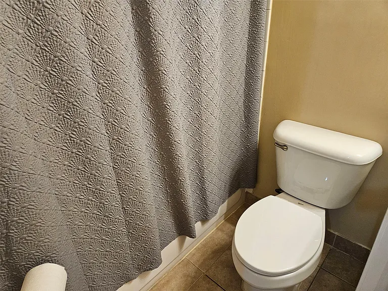 9082 Plymouth Pl #9082 — Photo 40
